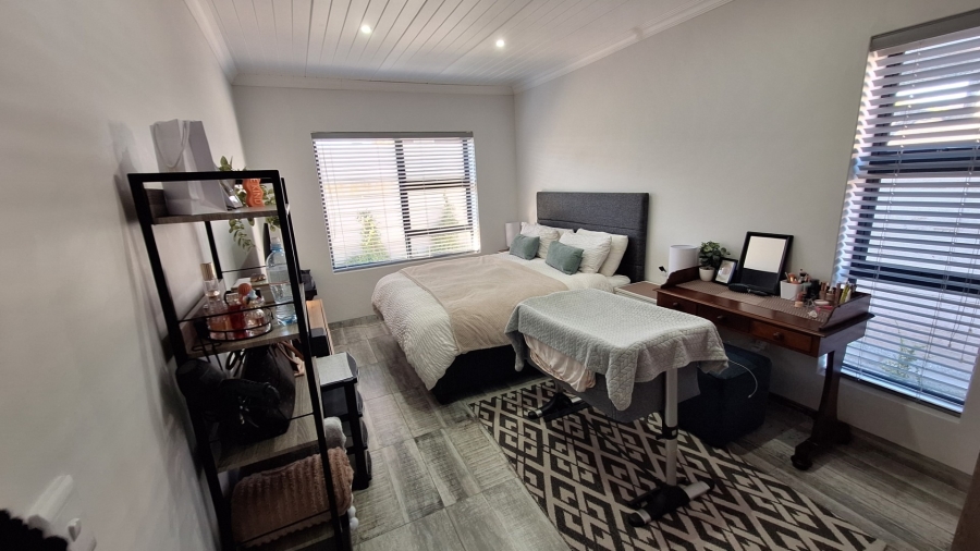 3 Bedroom Property for Sale in Port Owen Western Cape